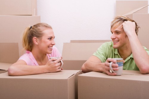 Edgware removal truck hire for bulky items and local moving day transport