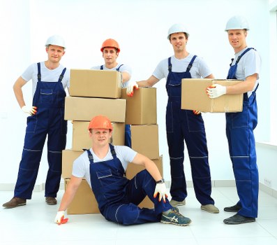 Apartment move support with a man and van in Edgware