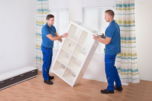 Local removals support for homes, flats, and offices around Edgware
