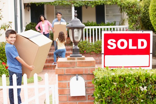 Local removals team handling house move access challenges in Edgware